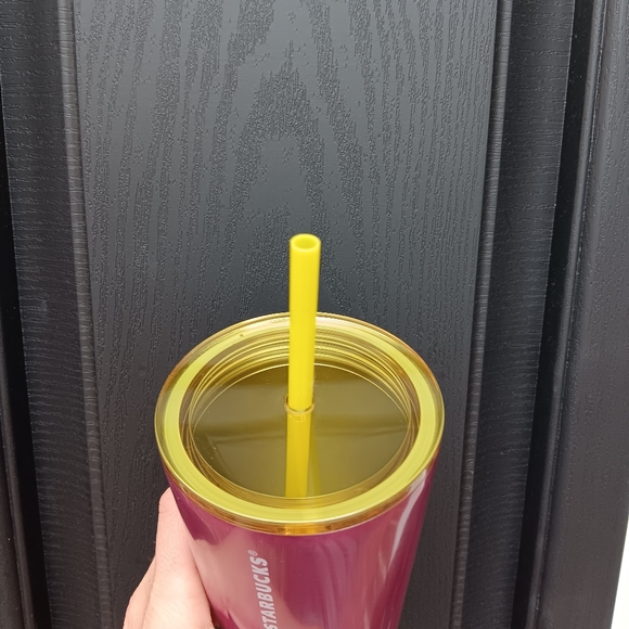 Starbucks 2022: 24 OZ Tumbler - Picture 2 of 4